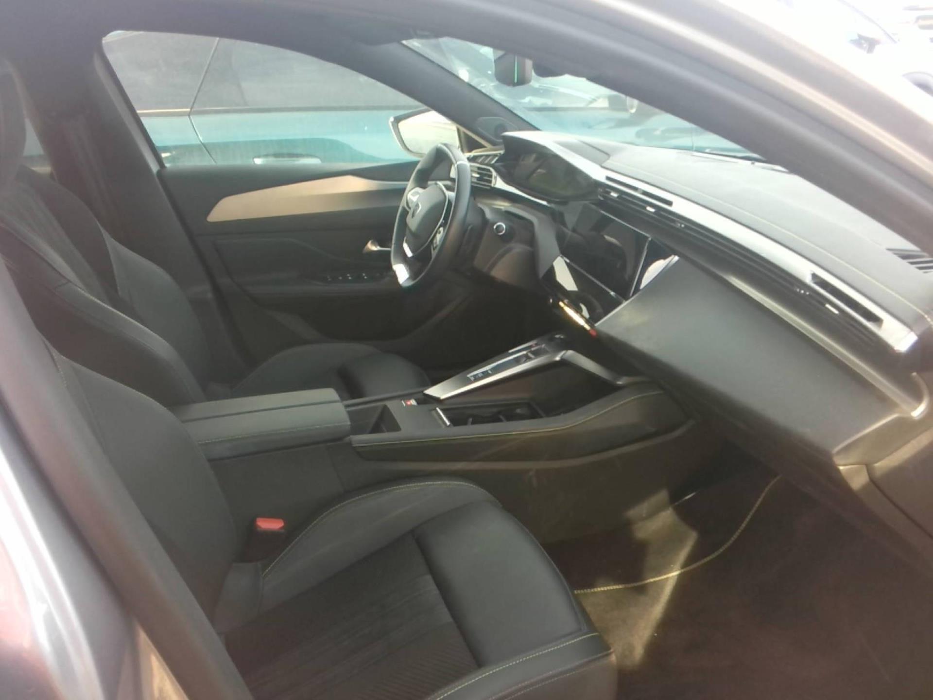 Peugeot 308 PHEV 225 e-EAT8 GT 2023
