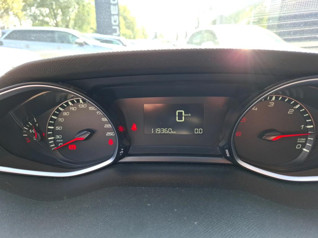 Peugeot 308 AFFAIRE BLUEHDI 100 S&S BVM6 PREMIUM 2020