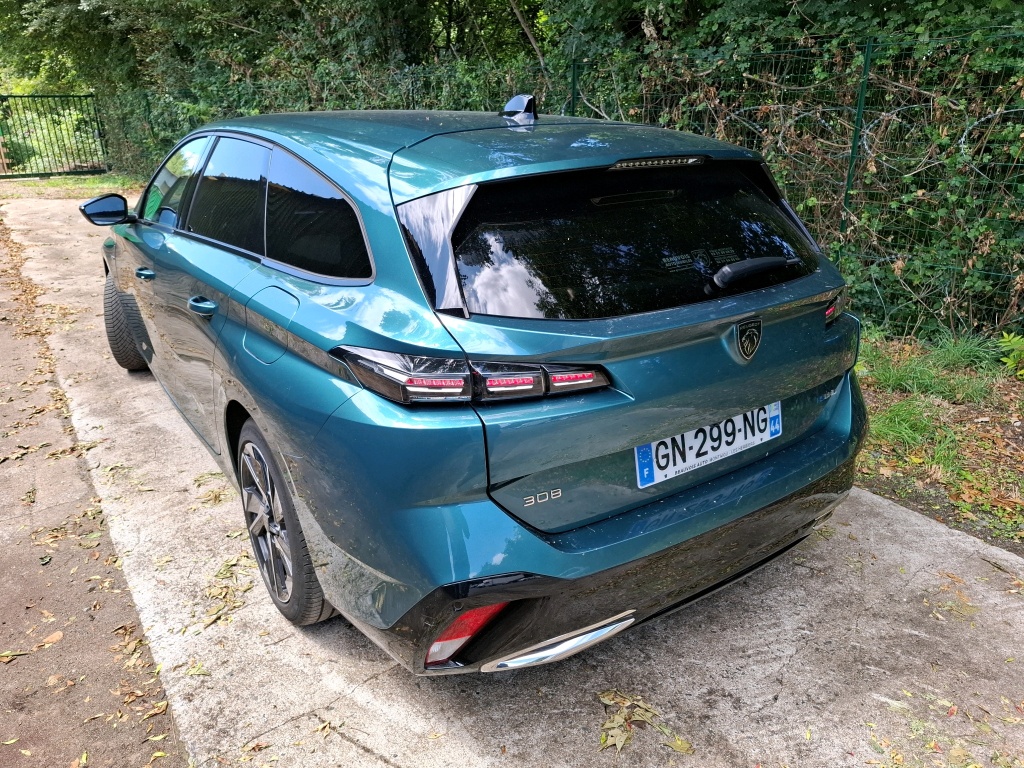 Peugeot 308 SW PHEV 180 e-EAT8 Allure Pack 2023