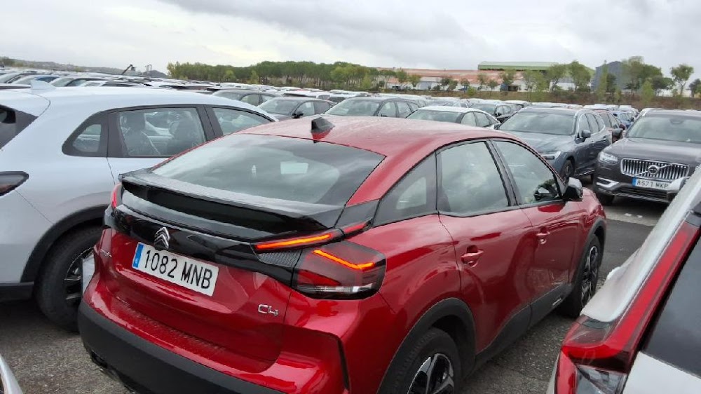 Foto Citroën C4 X 5