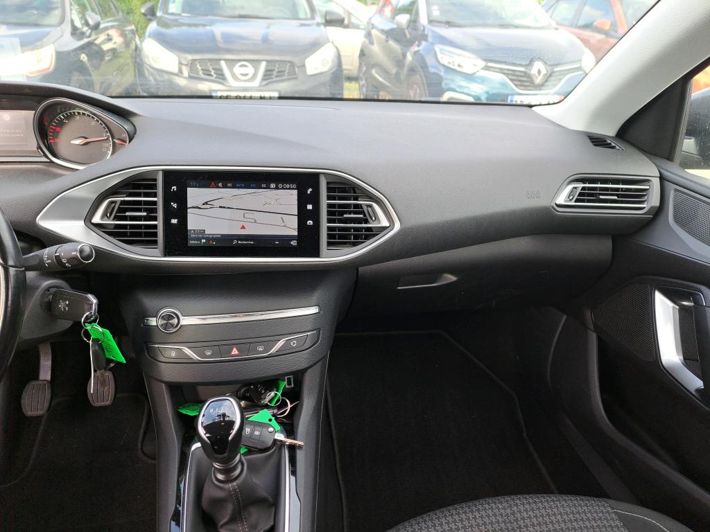 Peugeot 308 SW BlueHDi 130ch S&S BVM6 Active Business 2021