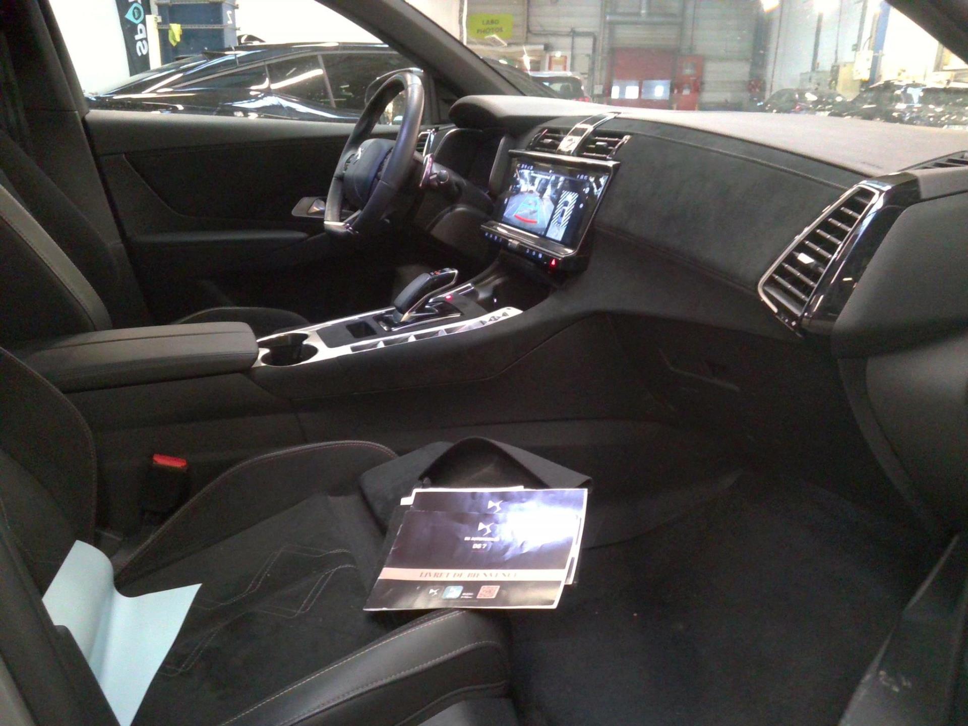 DS DS 7 Hybride Rechargeable E-Tense 300 EAT8 4x4 Performance Line + 2024