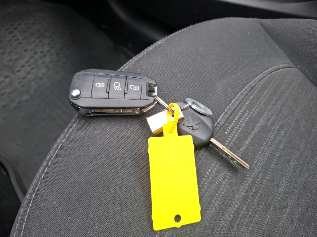 Peugeot 208 AFFAIRE BLUEHDI 100 BVM6 PREMIUM PACK 2018