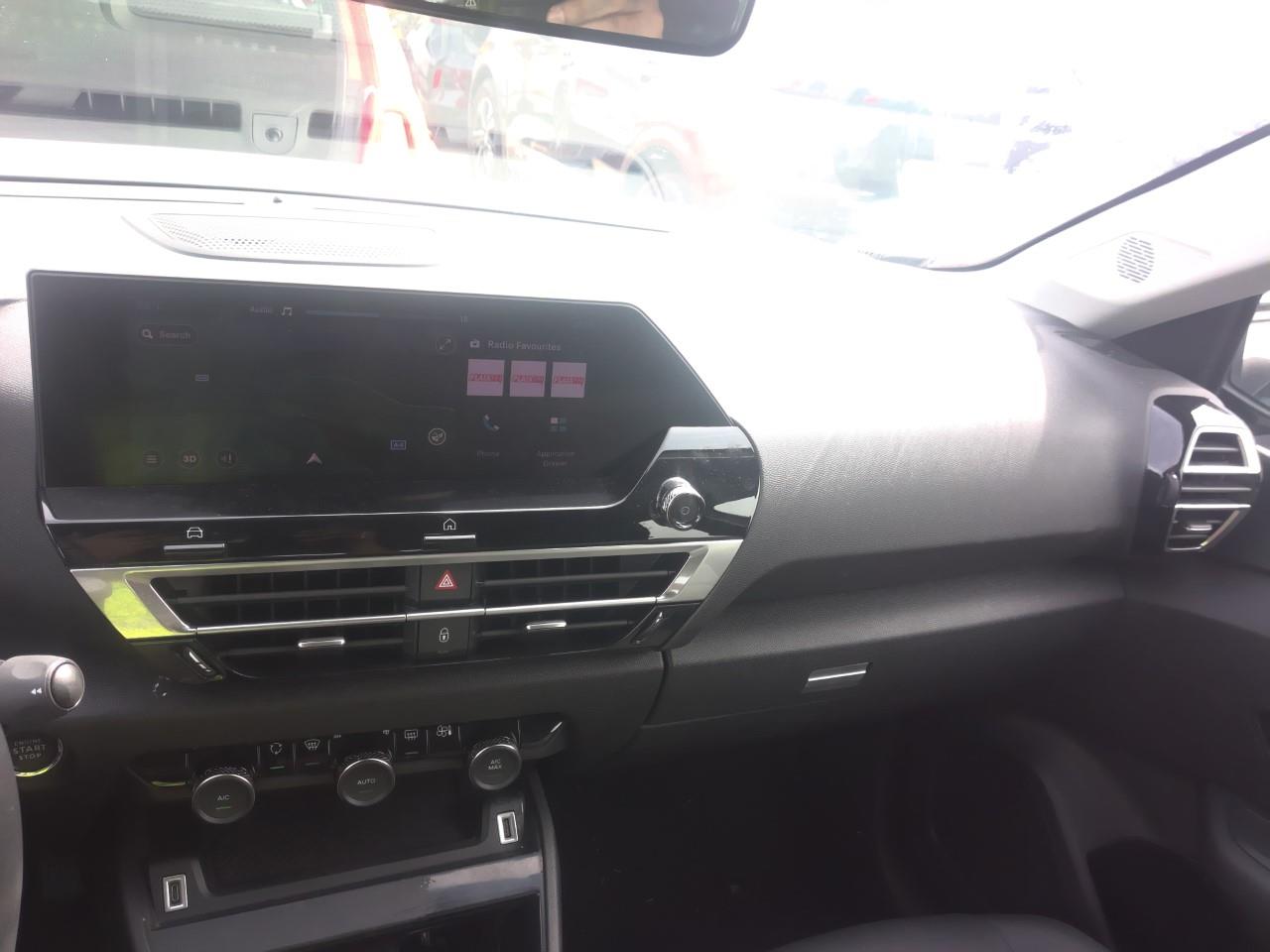 Foto Citroën C4 X 14
