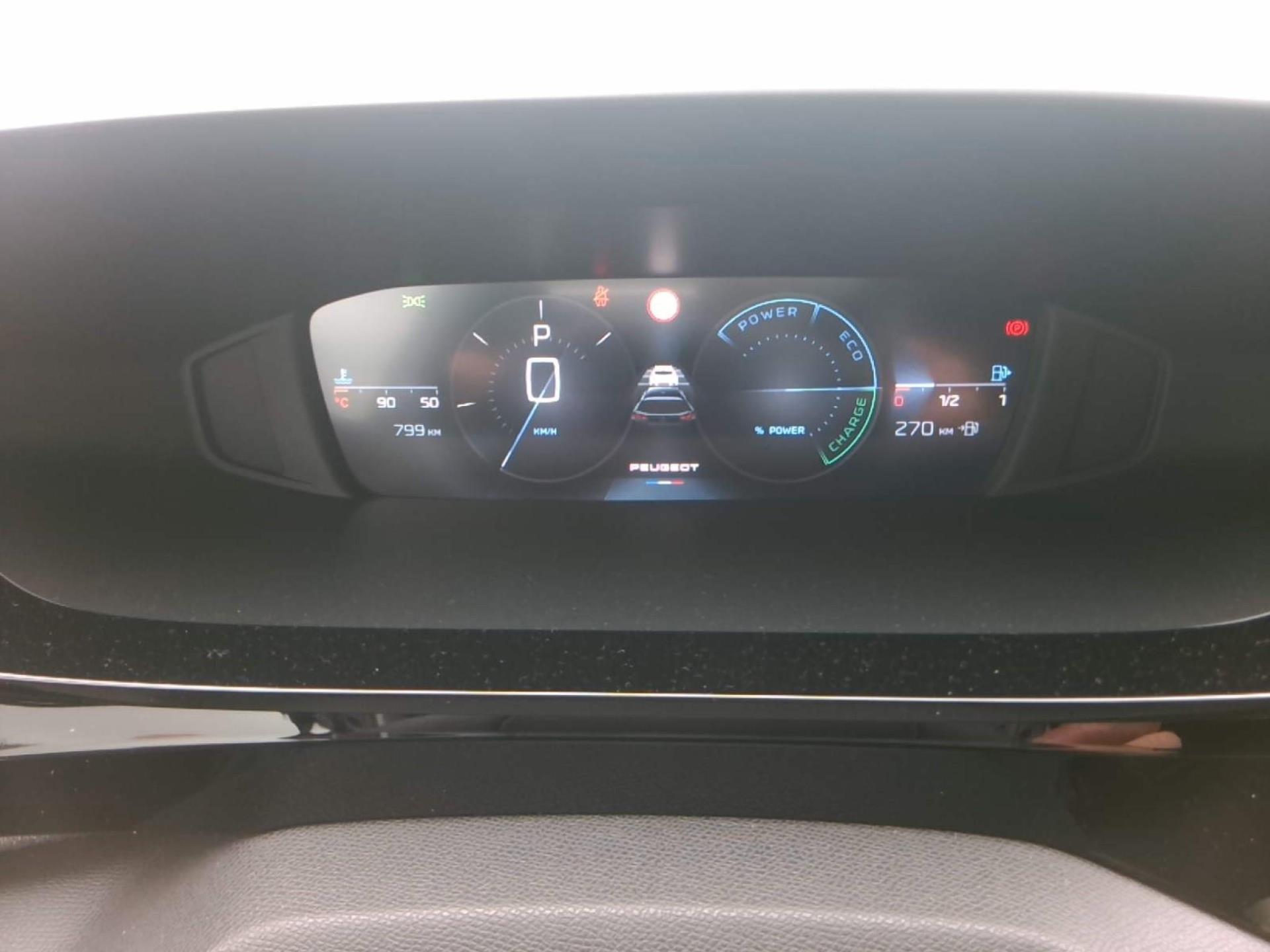 Peugeot 308 SW Hybrid 145 e-DCS6 Allure 2025