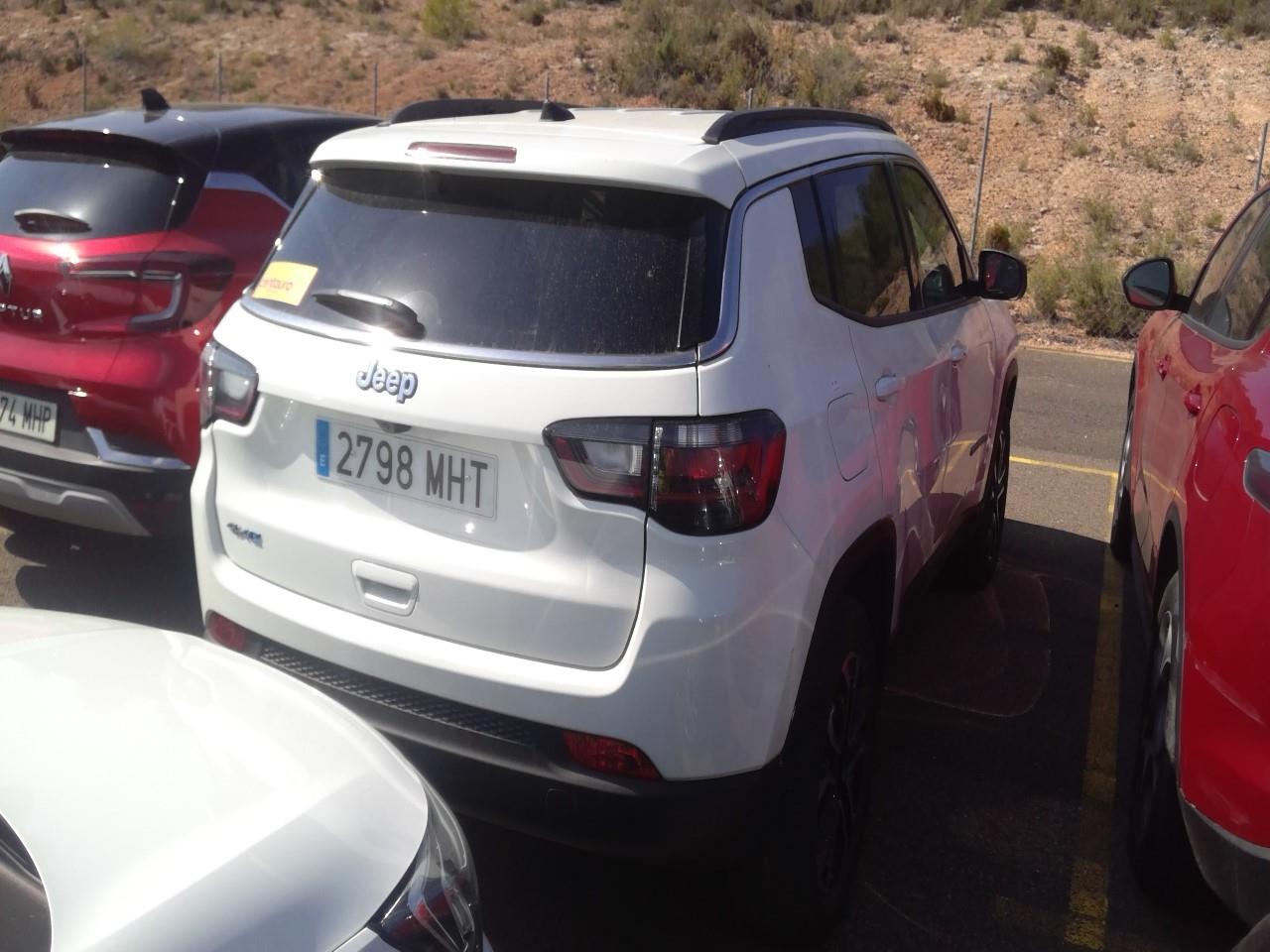 Foto Jeep Compass 4