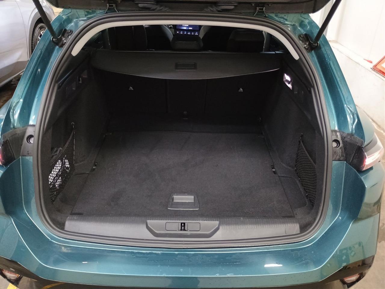 Peugeot 308 III