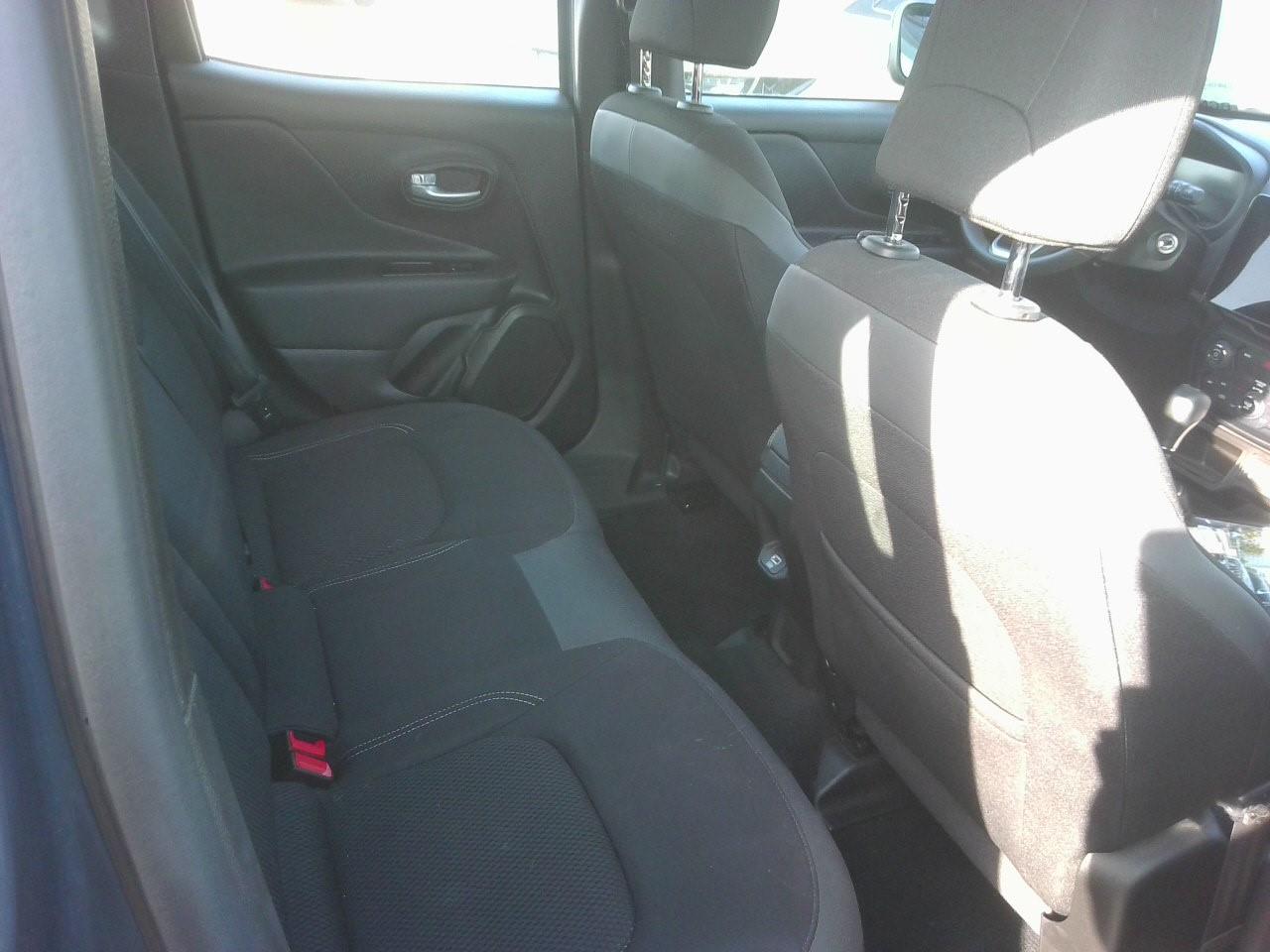 Foto Jeep Renegade 11