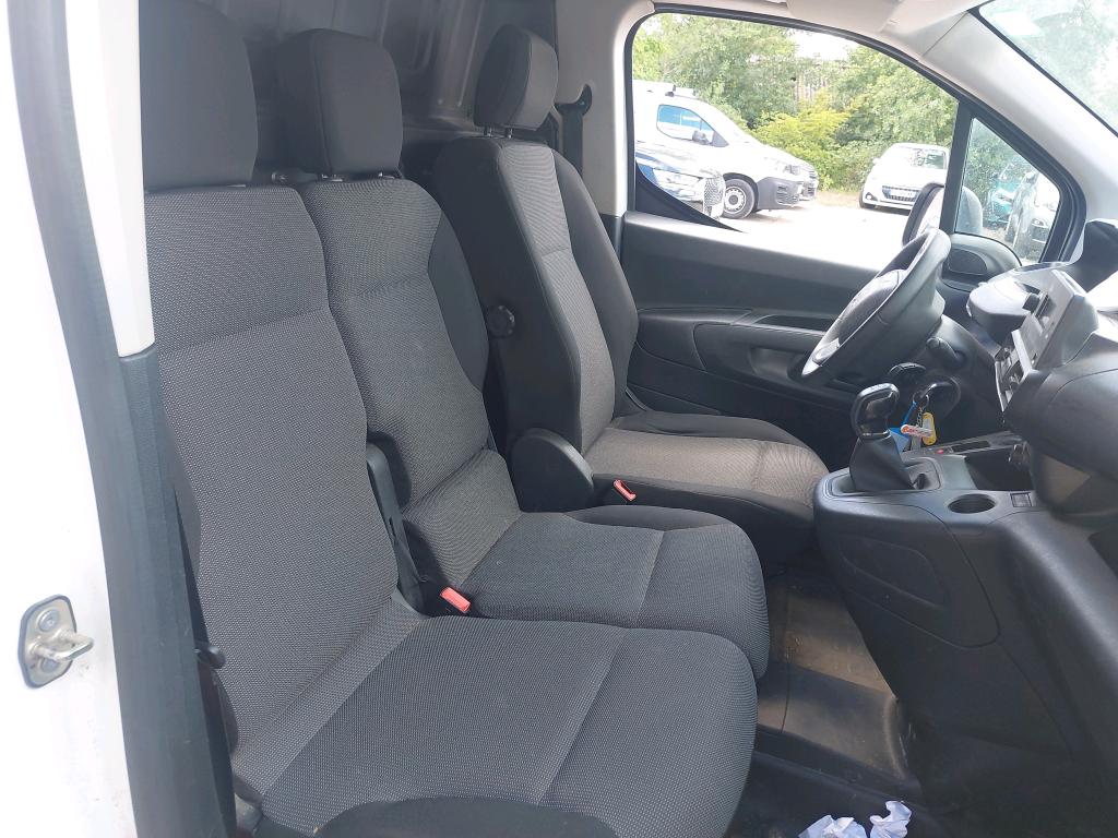 Peugeot PARTNER FOURGON STANDARD 650 KG BLUEHDI 100 S&S BVM5 PREMIUM 2020