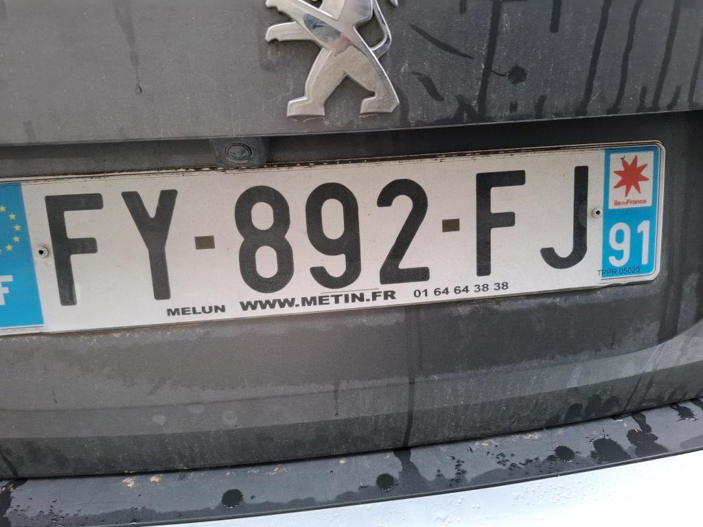 Peugeot 2008 BlueHDi 130 S&S EAT8 Allure 2021