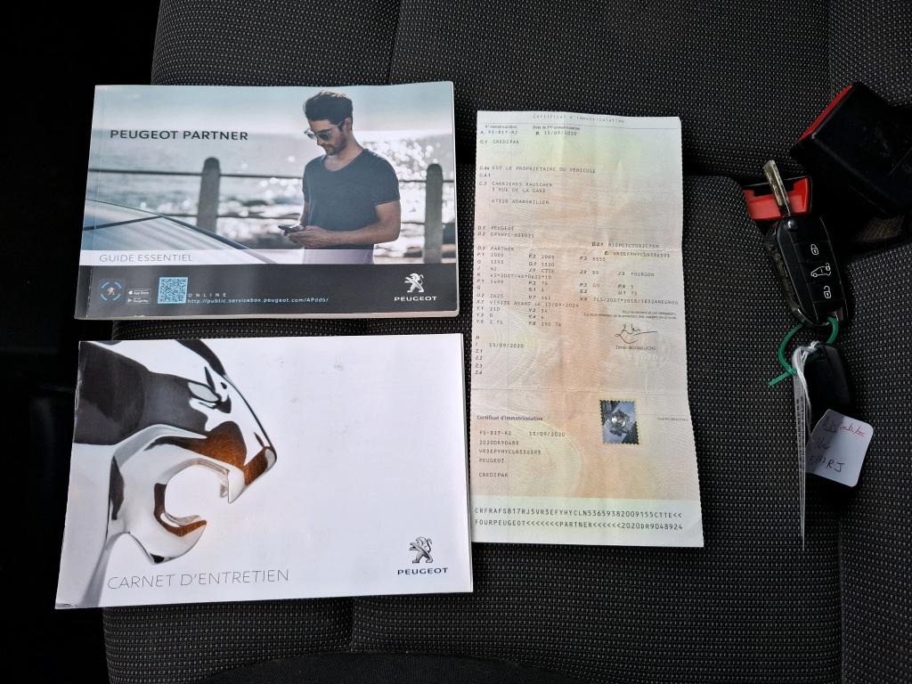 Peugeot PARTNER FOURGON STANDARD 650 KG BLUEHDI 100 S&S BVM5 PREMIUM 2020