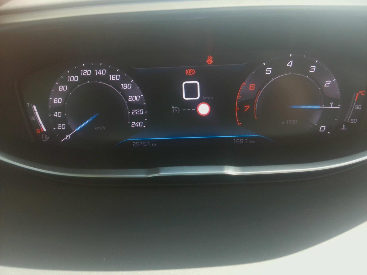 Foto Peugeot 5008 9