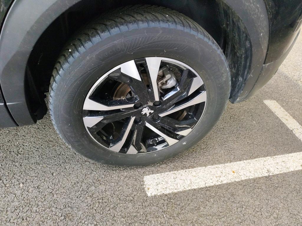 Peugeot 2008 BlueHDi 130 S&S EAT8 GT 2023