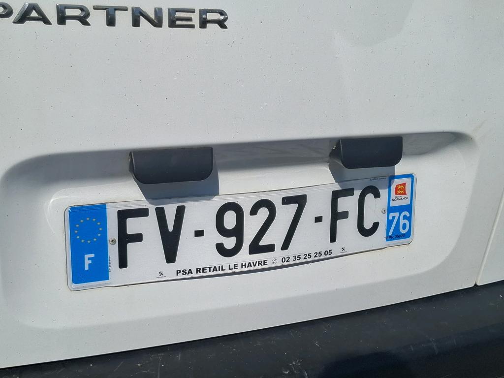 Peugeot PARTNER FOURGON STANDARD 650 KG BLUEHDI 75 BVM5 PREMIUM 2020
