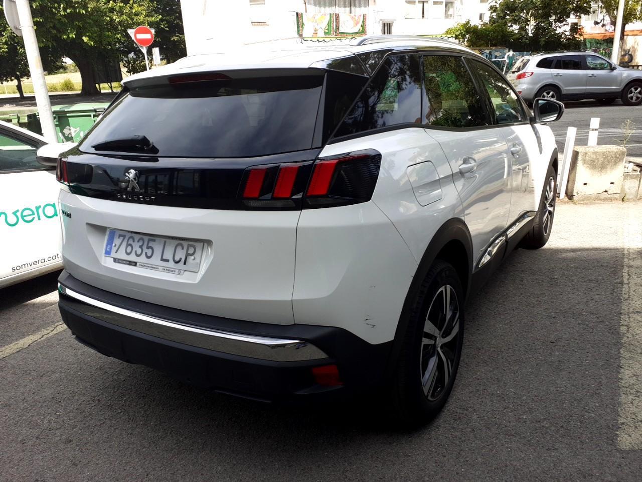 Foto Peugeot 3008 1