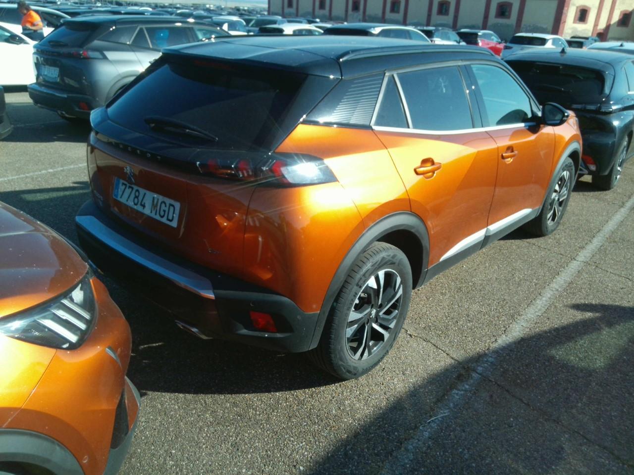 Foto Peugeot 2008 4