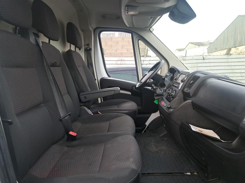 Peugeot BOXER TOLE 330 L2H1 BLUEHDI 140 S&S ASPHALT 2022