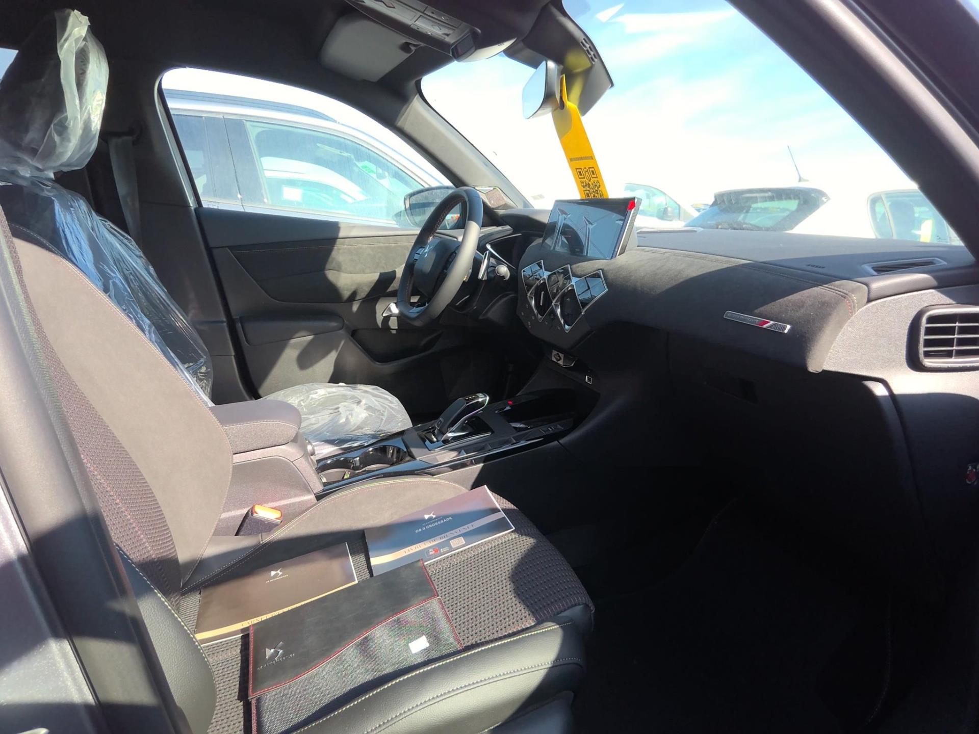 DS DS3 Crossback BlueHDi 130 EAT8 Performance Line+ 2022