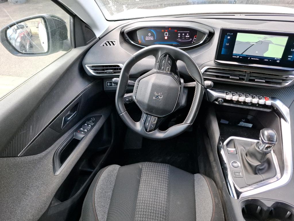 Peugeot 5008 BlueHDi 130ch S&S BVM6 Active Pack 2022