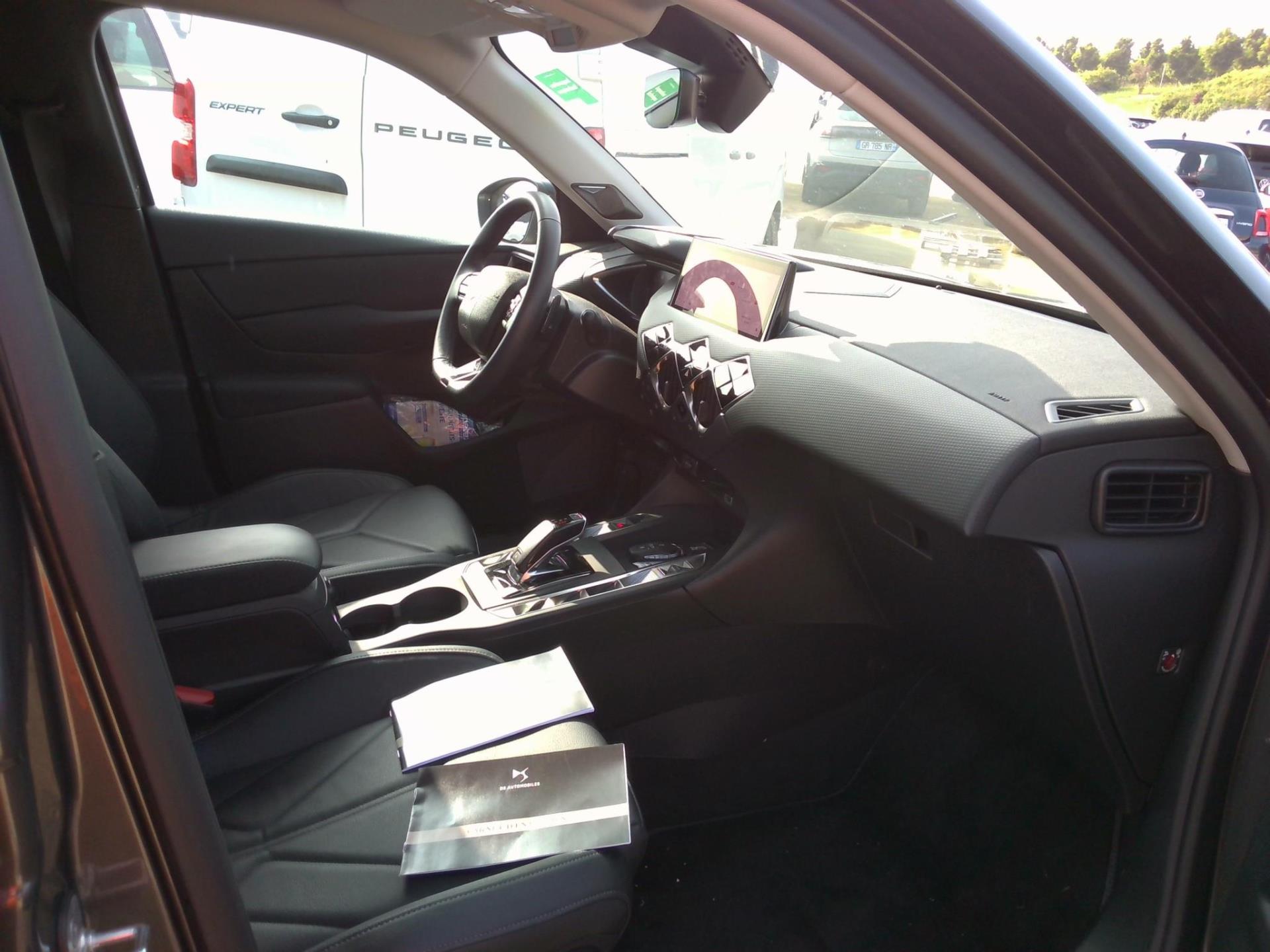 DS DS3 Crossback PureTech 130 EAT8 Rivoli 2023