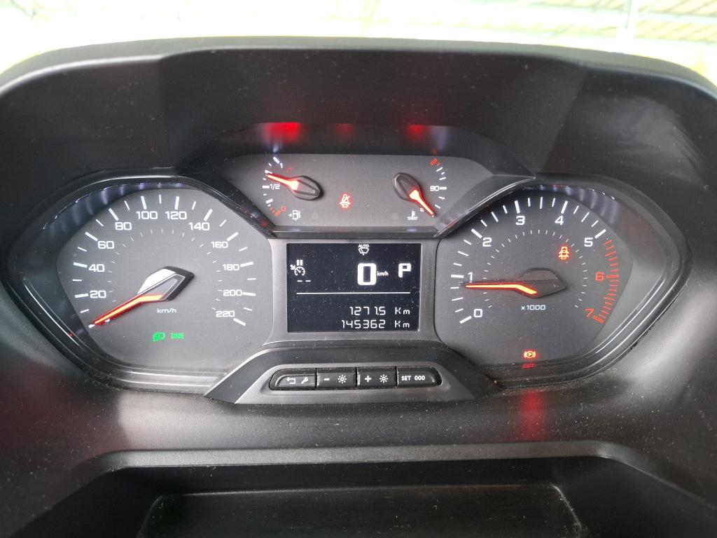 Peugeot PARTNER FOURGON STANDARD 650 KG BLUEHDI 130 S&S EAT8 PREMIUM 2021