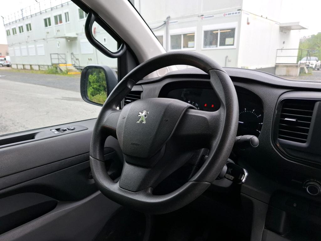 Peugeot EXPERT FGN TOLE STANDARD 2.0 BLUEHDI 120 S&S BVM6 PREMIUM 2018