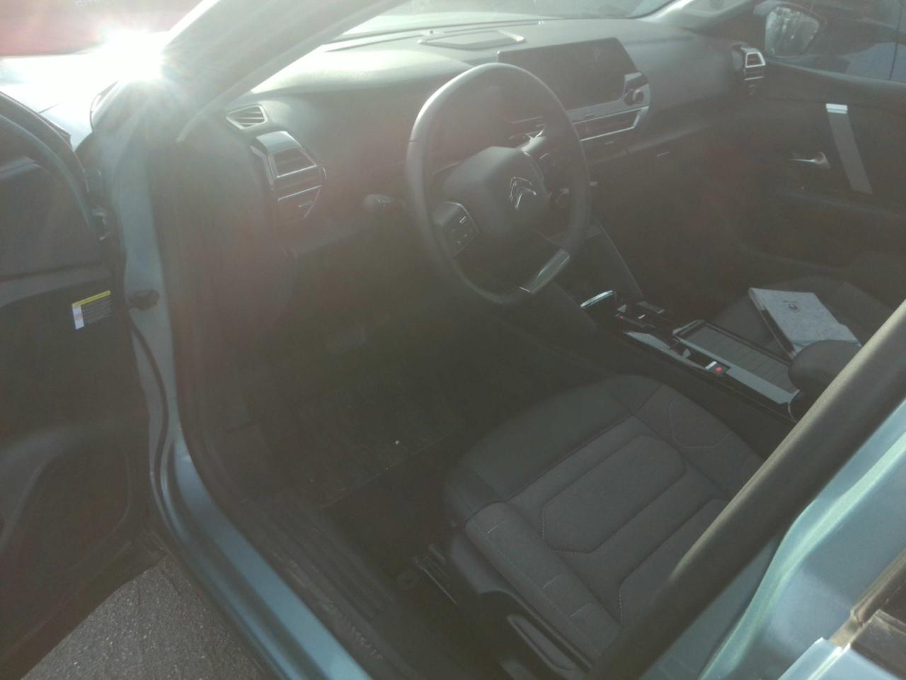 Foto Citroën C4 X 3
