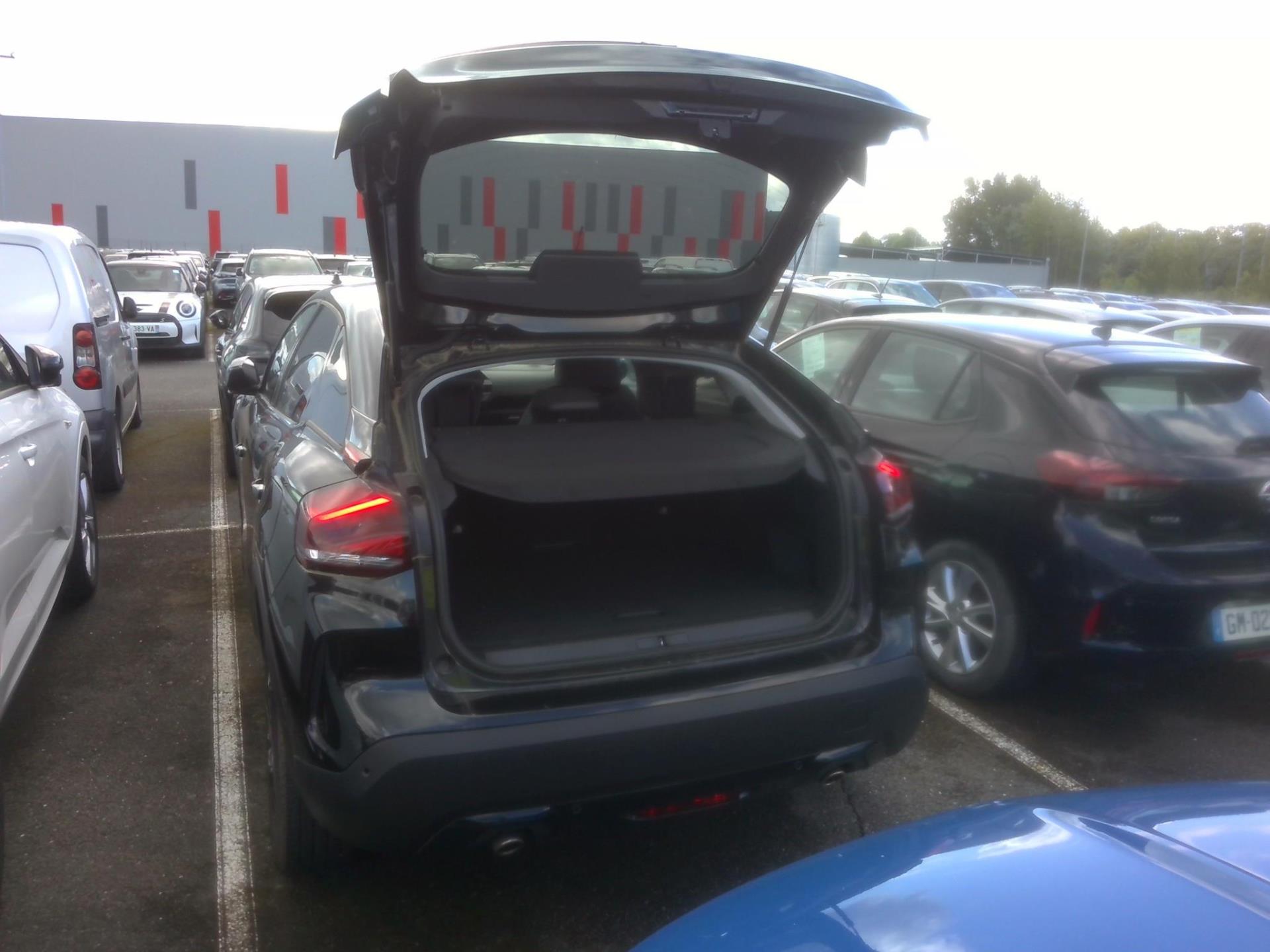 Citroen C4 PureTech 130 S&S EAT8 Shine 2023