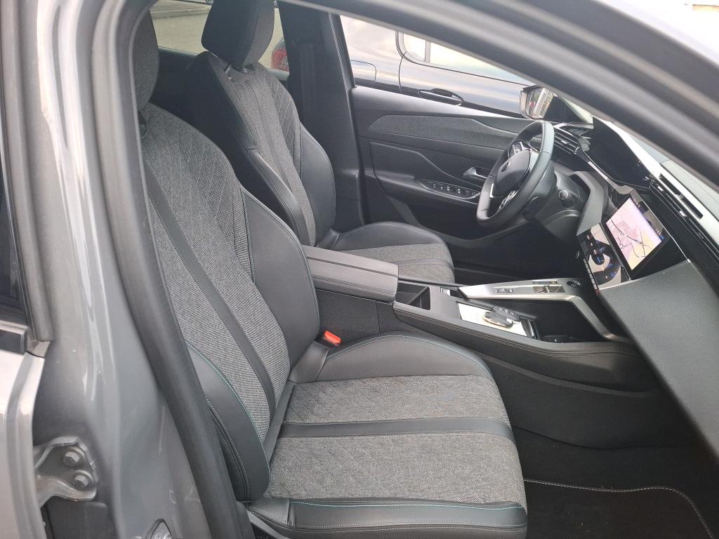 Peugeot 408 PureTech 130 ch S&S EAT8 Allure Pack 2024