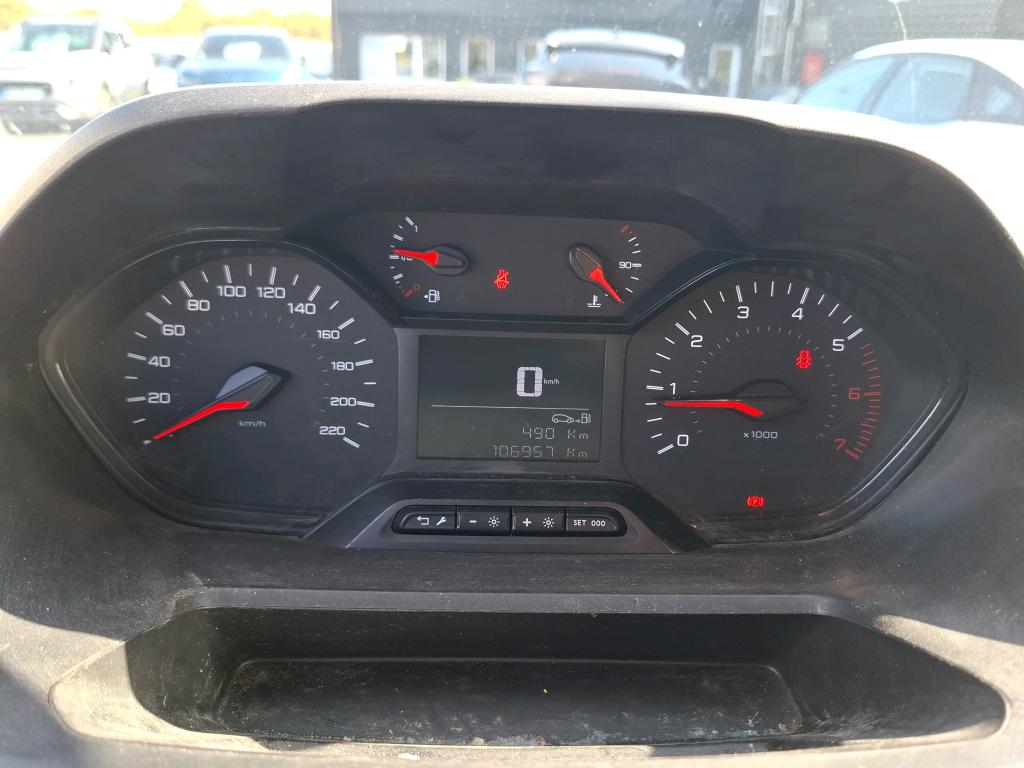 Peugeot PARTNER FOURGON STANDARD 650 KG BLUEHDI 100 BVM5 PREMIUM 2019