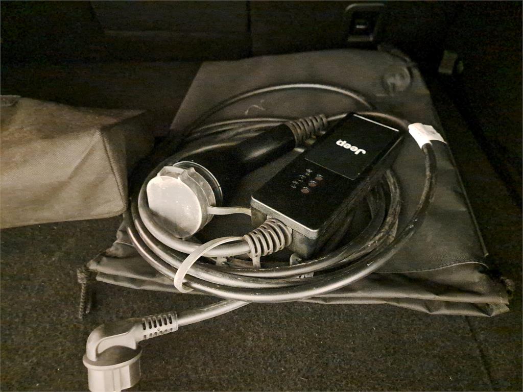 JEEP Renegade 1.3 Turbo T4 190 ch PHEV BVA6 4xe eAWD Limited 2021