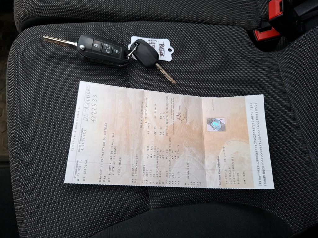 Peugeot PARTNER FOURGON STANDARD 650 KG BLUEHDI 100 S&S BVM5 PREMIUM 2021