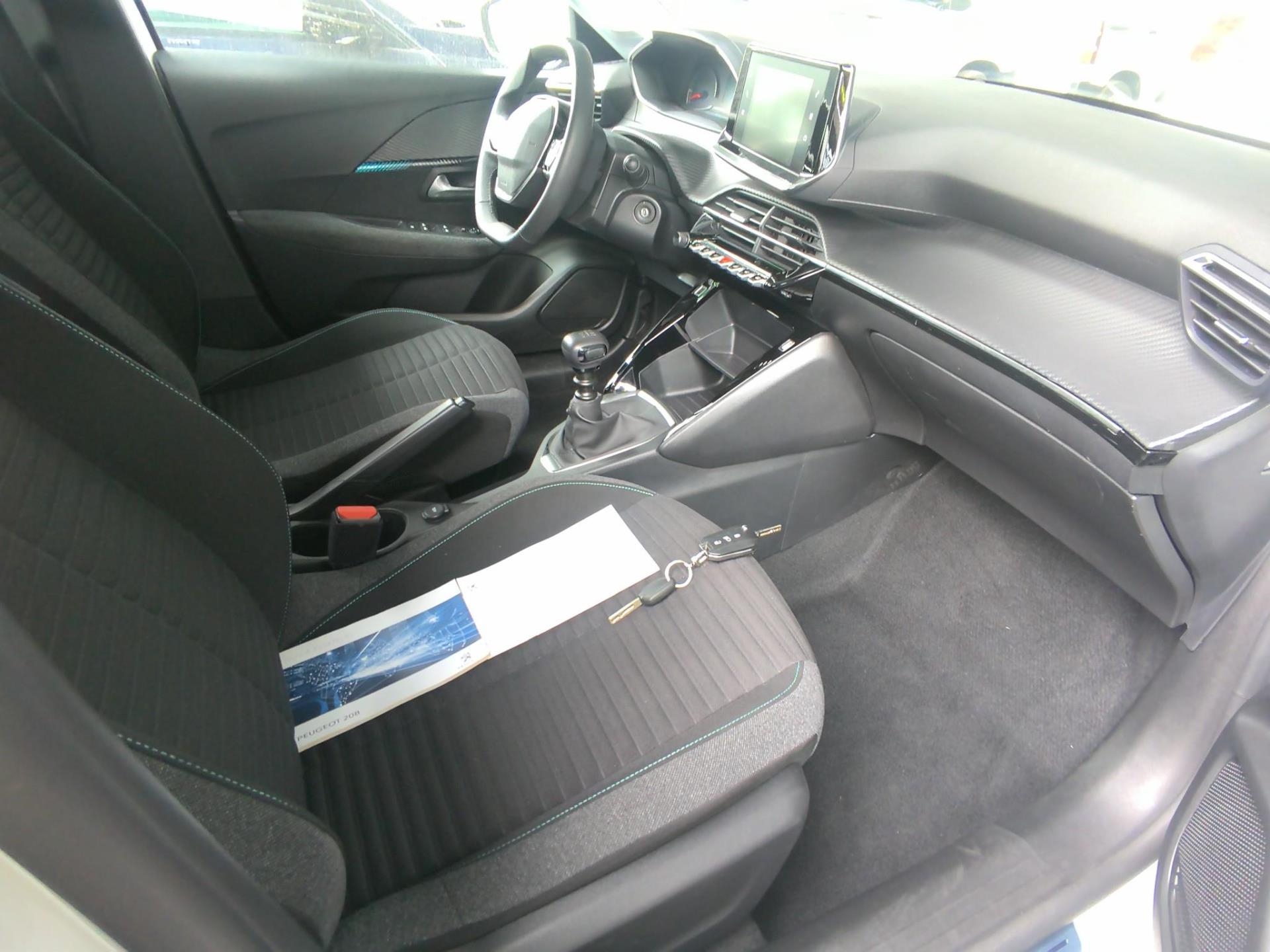 Peugeot 208 PureTech 100 S&S BVM6 Style 2023