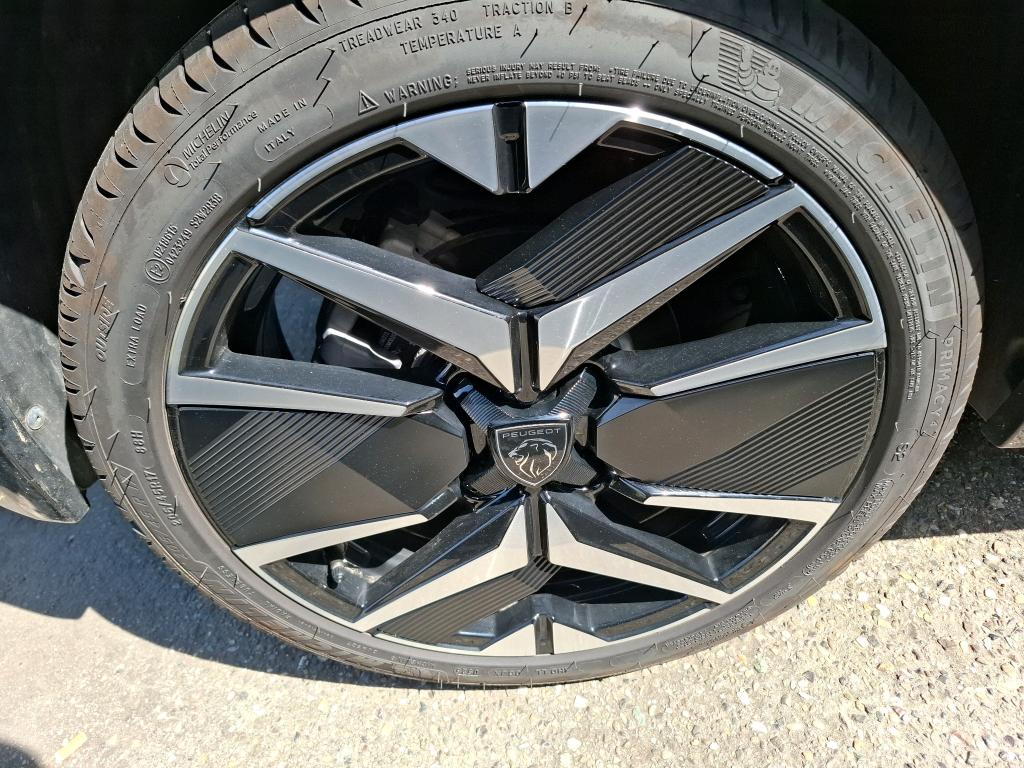 Peugeot 208 Hybrid 145 ch e-DCS6 GT 2025