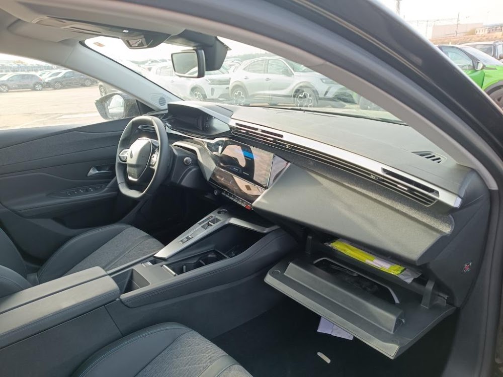 Foto Peugeot 408 14