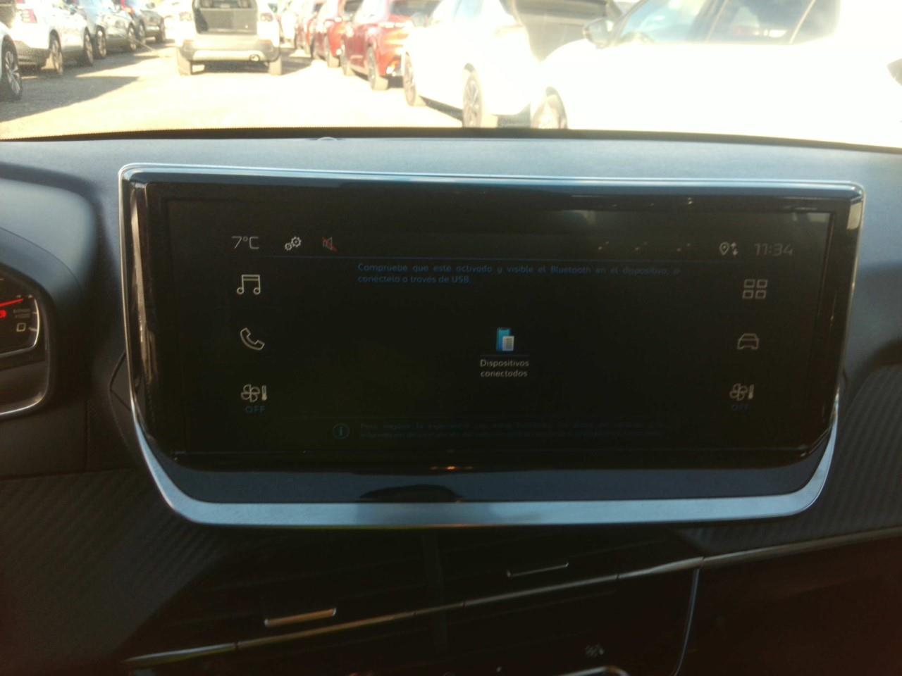 Foto Peugeot 208 10