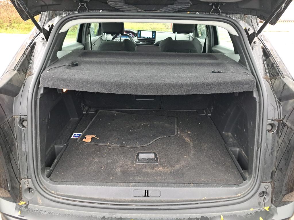 Peugeot 3008 BlueHDi 130ch S&S EAT8 Active Business 2021