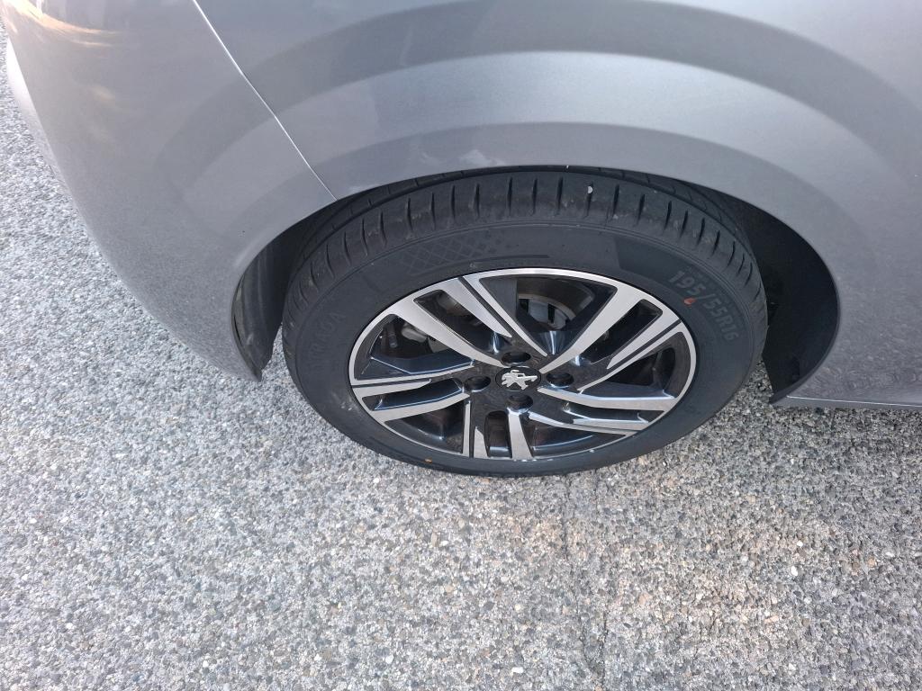 Peugeot 208 PureTech 100 S&S EAT8 Allure Pack 2022