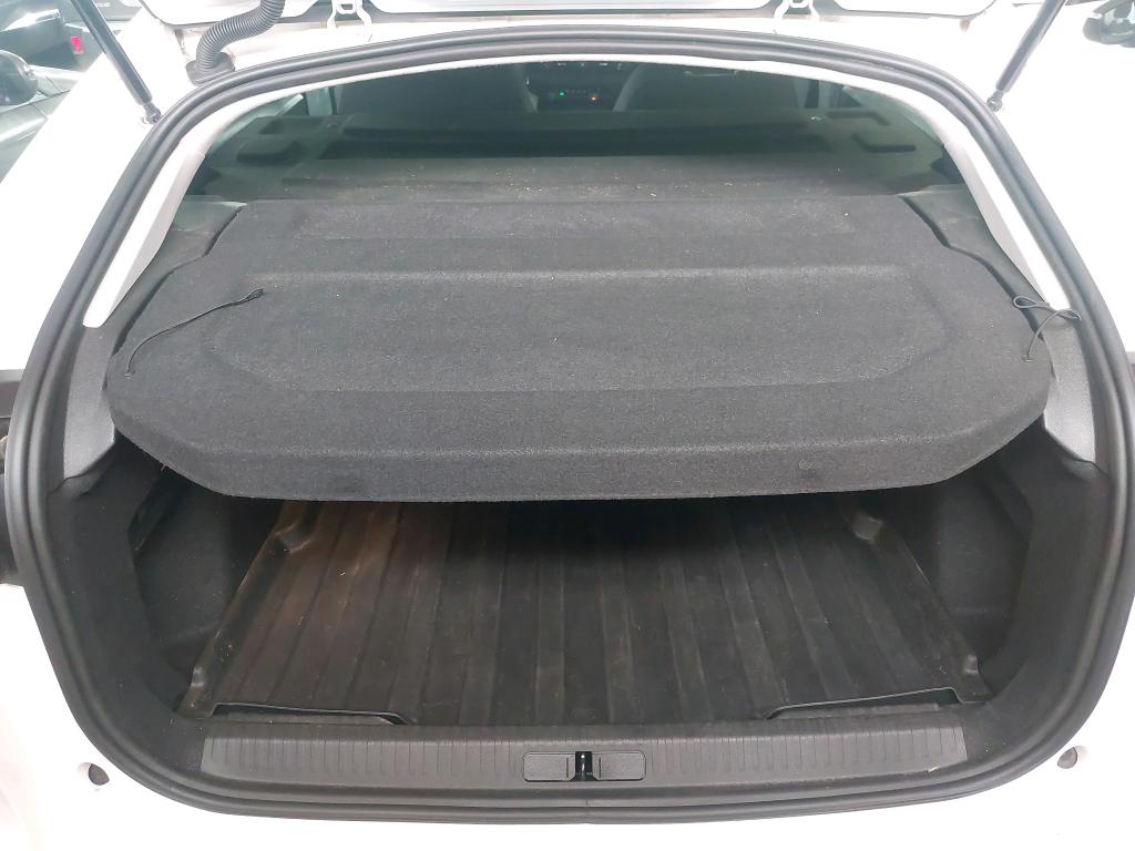 Citroen C4 SOCIETE BLUEHDI 110 S&S BVM6 LIVE PACK BUSINESS R 2022
