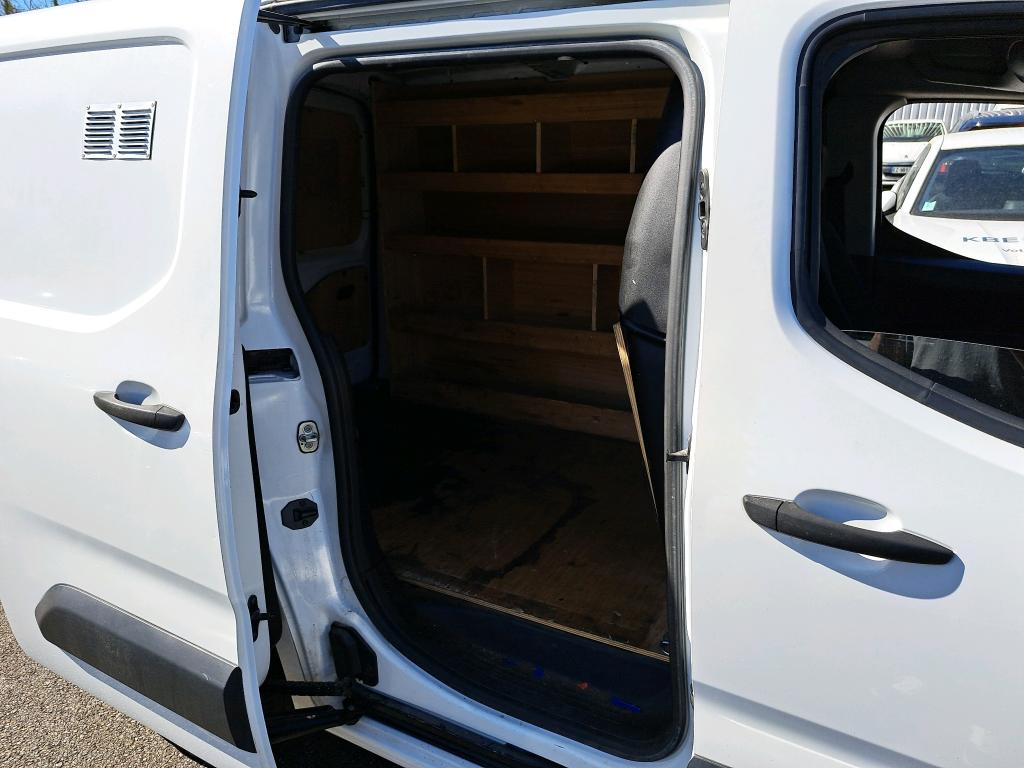 Peugeot PARTNER FOURGON STANDARD 650 KG BLUEHDI 100 S&S BVM5 PREMIUM 2020