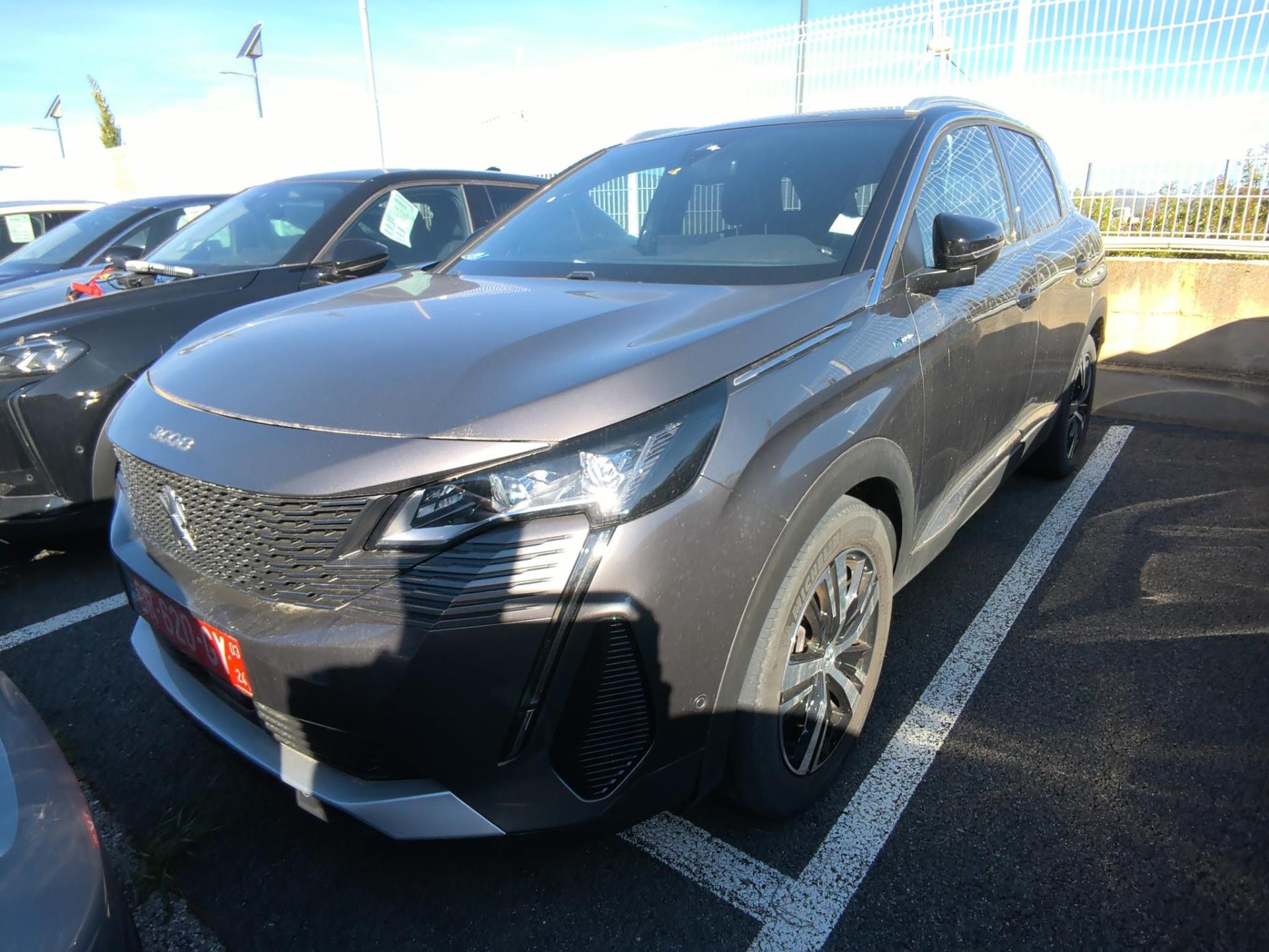 NV 3008 SUV