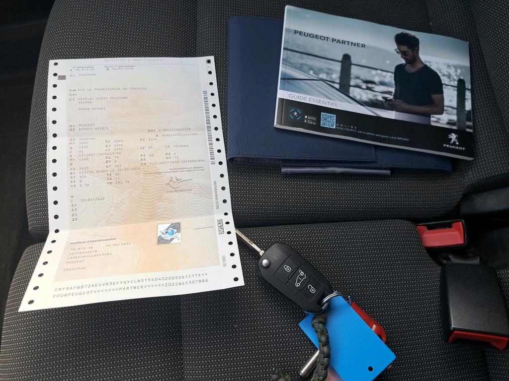 Peugeot PARTNER FOURGON STANDARD 650 KG BLUEHDI 100 S&S BVM5 PREMIUM 2020