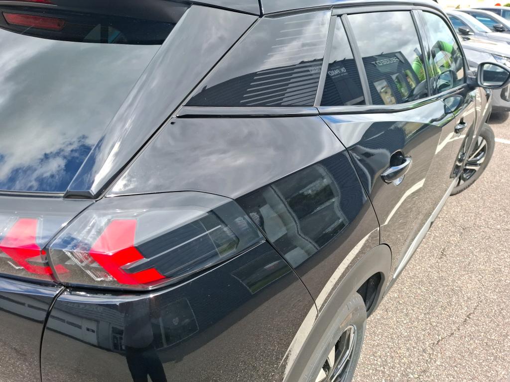 Peugeot 2008 PureTech 130 S&S EAT8 GT 2022