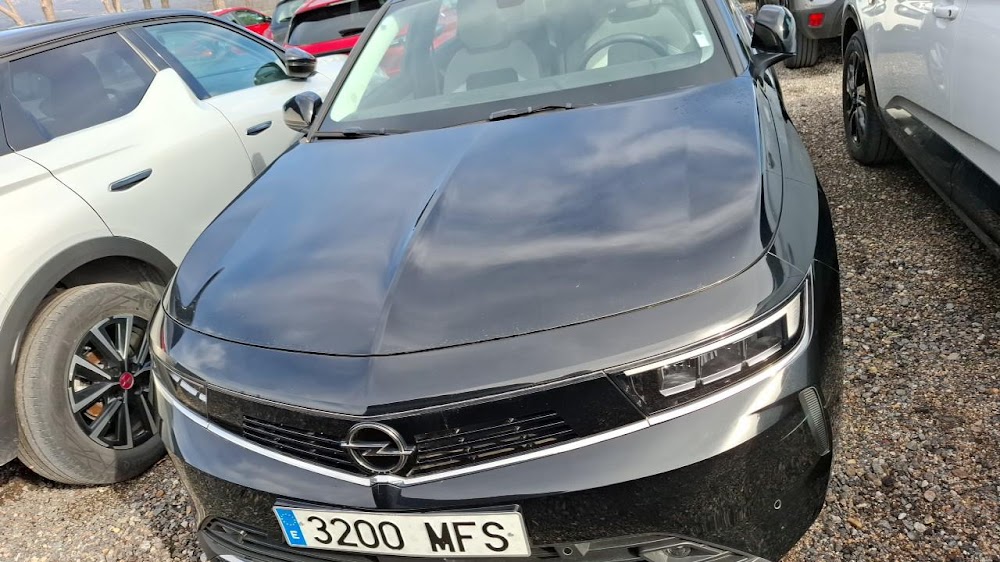Opel Astra Nuevo Astra 5P Edition 1.2T XHT MT6 S/S 130 HP (96kW)