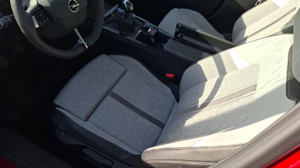 Foto Opel Astra 11