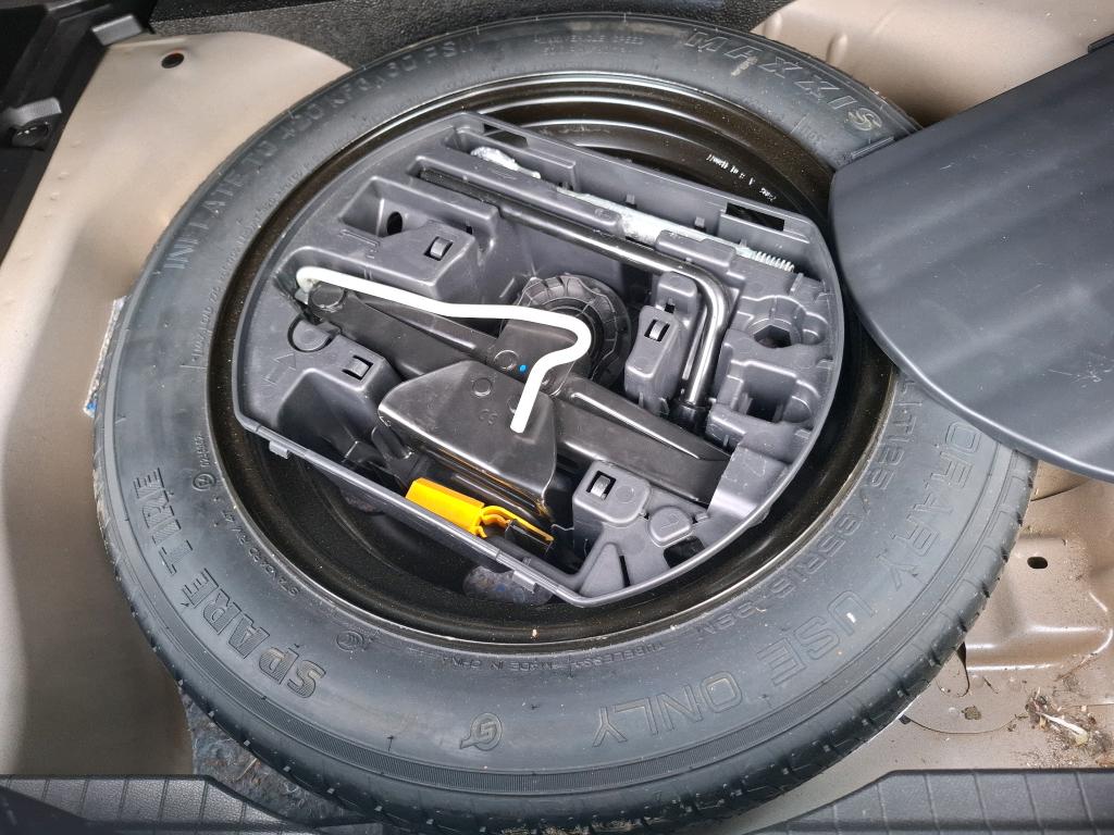 Peugeot 2008 BlueHDi 130 S&S EAT8 Allure Pack 2023