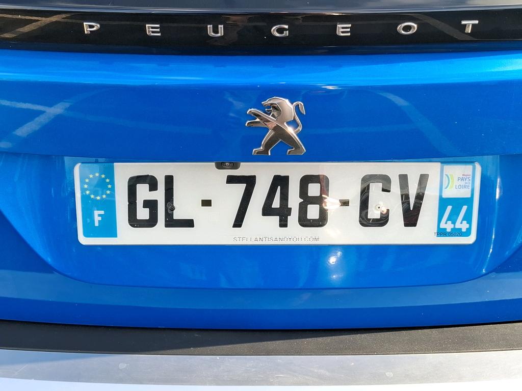 Peugeot 2008 PureTech 130 S&S EAT8 GT 2022