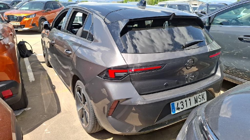 Foto Opel Astra 8