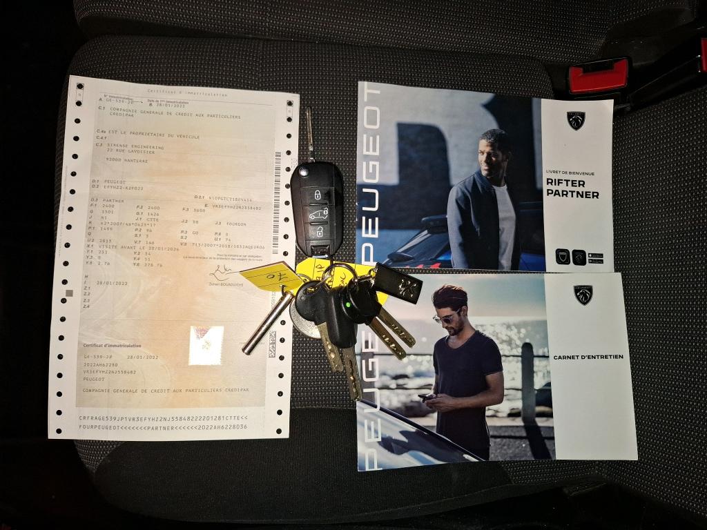 Peugeot PARTNER FOURGON LONG 950 KG BLUEHDI 130 S&S BVM6 PREMIUM 2022