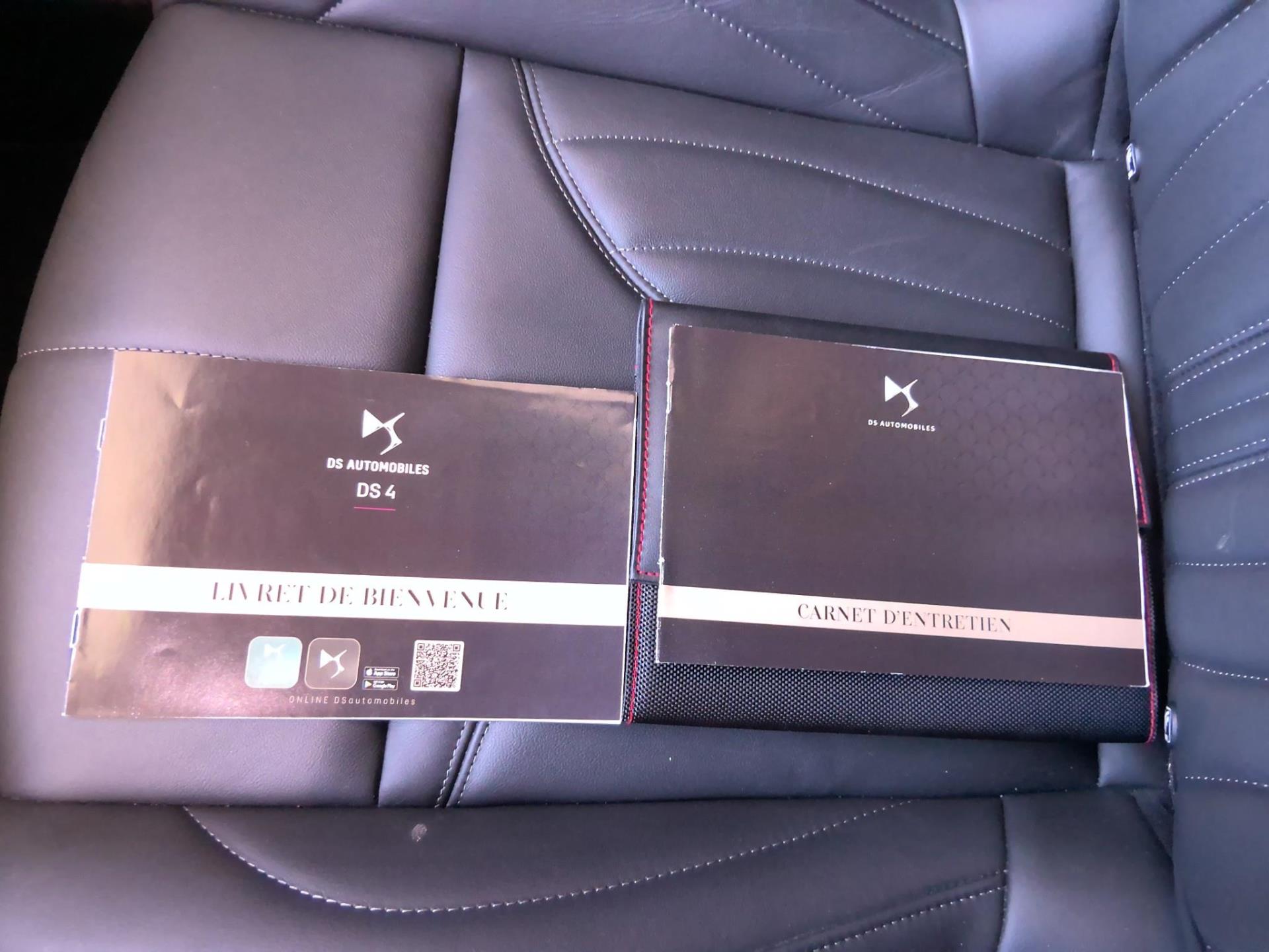 DS DS 4 BlueHDi 130 EAT8 Rivoli 2023